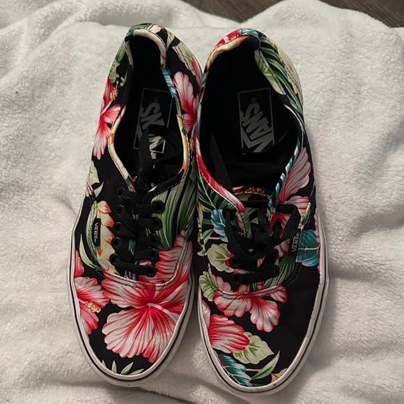 Vans Women's Black Floral Canvas Sneakers - Picture 4 of 4